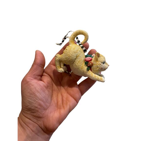 Kurt Adler Mary Engelbreit Cat Ornament Christmas Collection Santa’s World - Picture 3 of 4